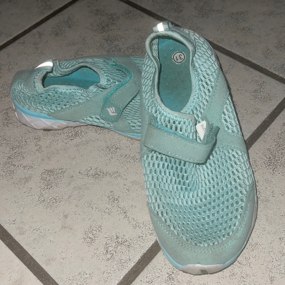 Unisex light blue swim shoes size kids 31 they are like a size 1-2Y